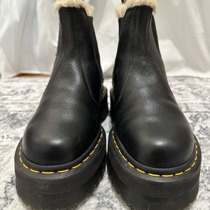 NEW DR MARTENS PLATFORM CHELSEA BOOT WITH FAUX FUR